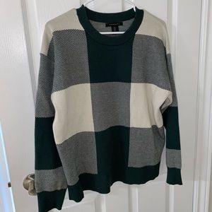 Plaid oversized crew neck. Really thick nice material